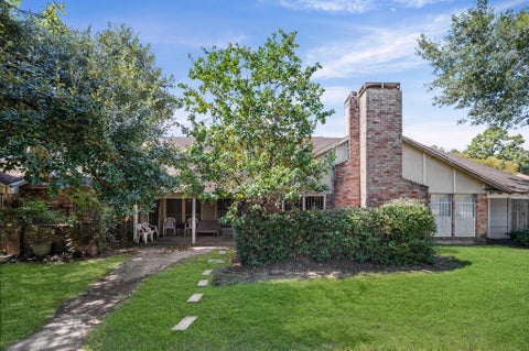 Photo of 5618 Easthampton Drive #C, Houston, TX 77039 (MLS # 3317569)