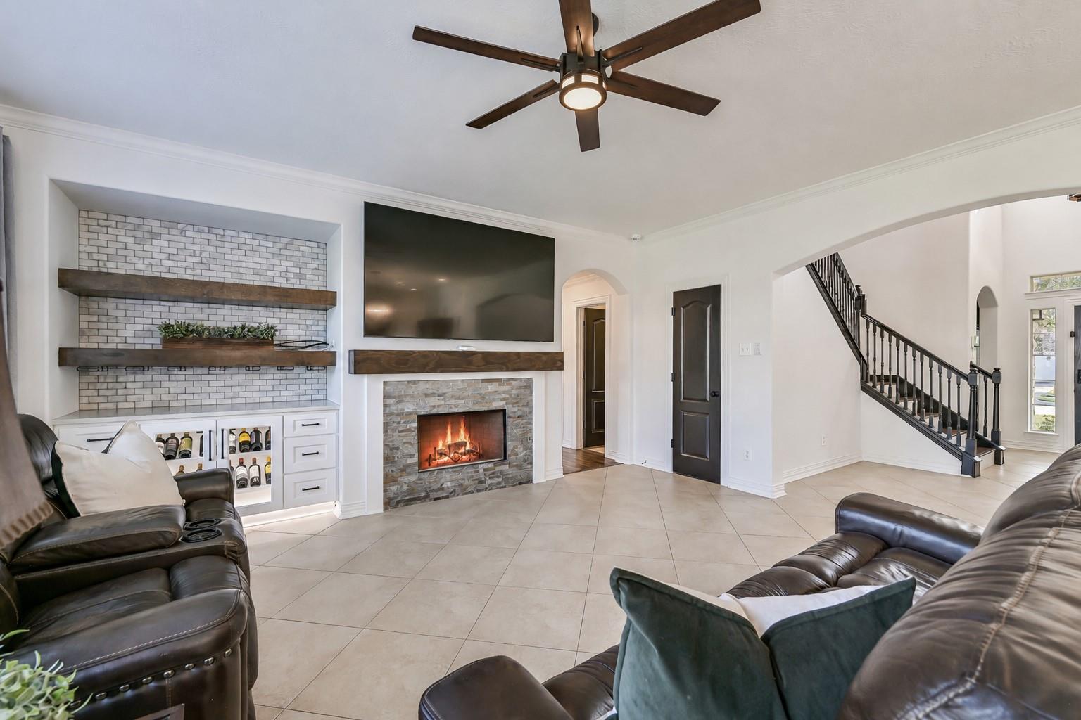1117 Richards Drive