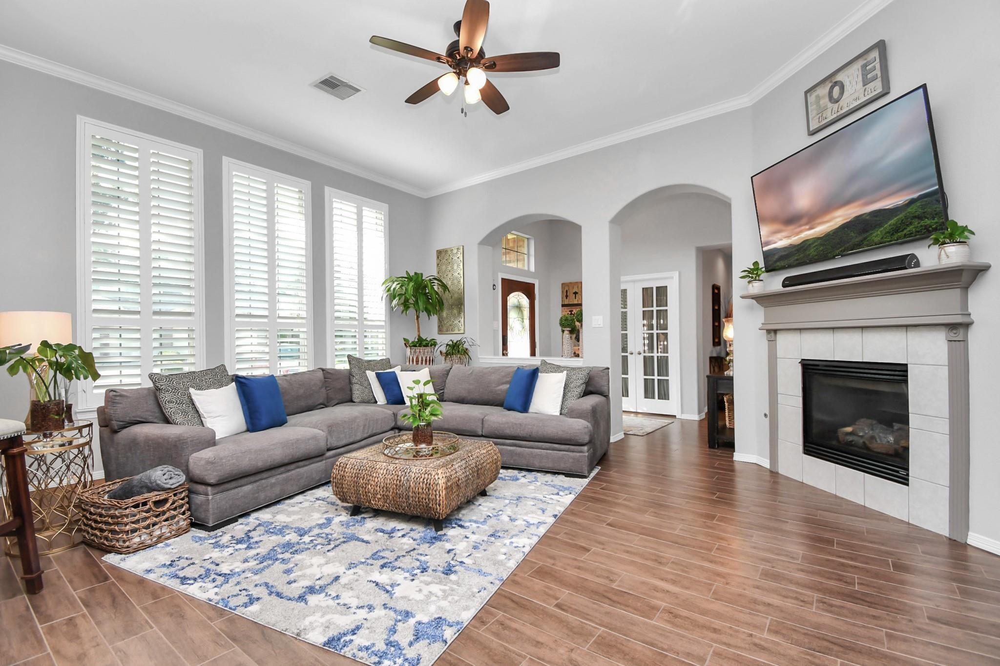 8624 Sunset Loch Drive