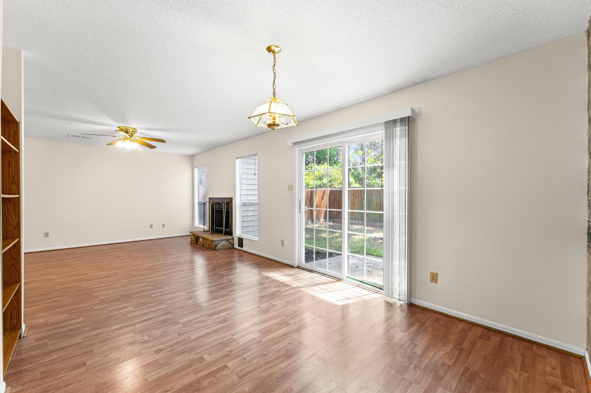 4 Blue Fox Court