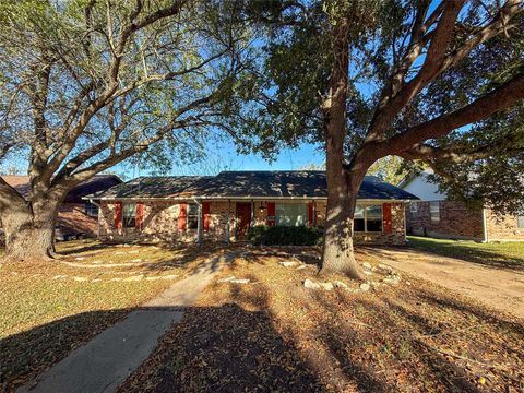 Photo of 1501 Stacey Street, Navasota, TX 77868 (MLS # 45757439)