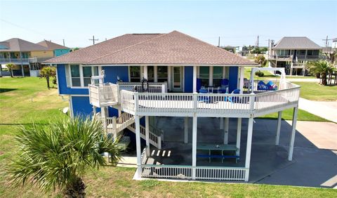 Photo of 973 Marlin Drive, Crystal Beach, TX 77650 (MLS # 19365862)