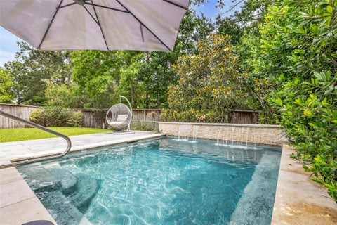 Photo of 246 Hearthshire Circle, The Woodlands, TX 77354 (MLS # 64682508)