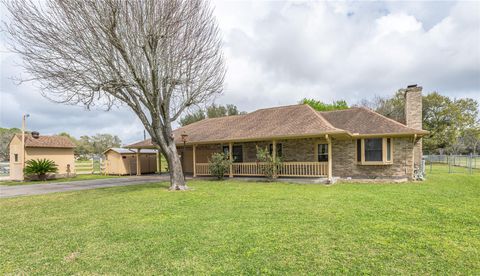 Homes For Sale - 2517 Avenue L<br/> Santa Fe, TX 77510