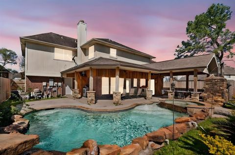 Photo of 5518 Society Lane, Houston, TX 77084 (MLS # 90070793)