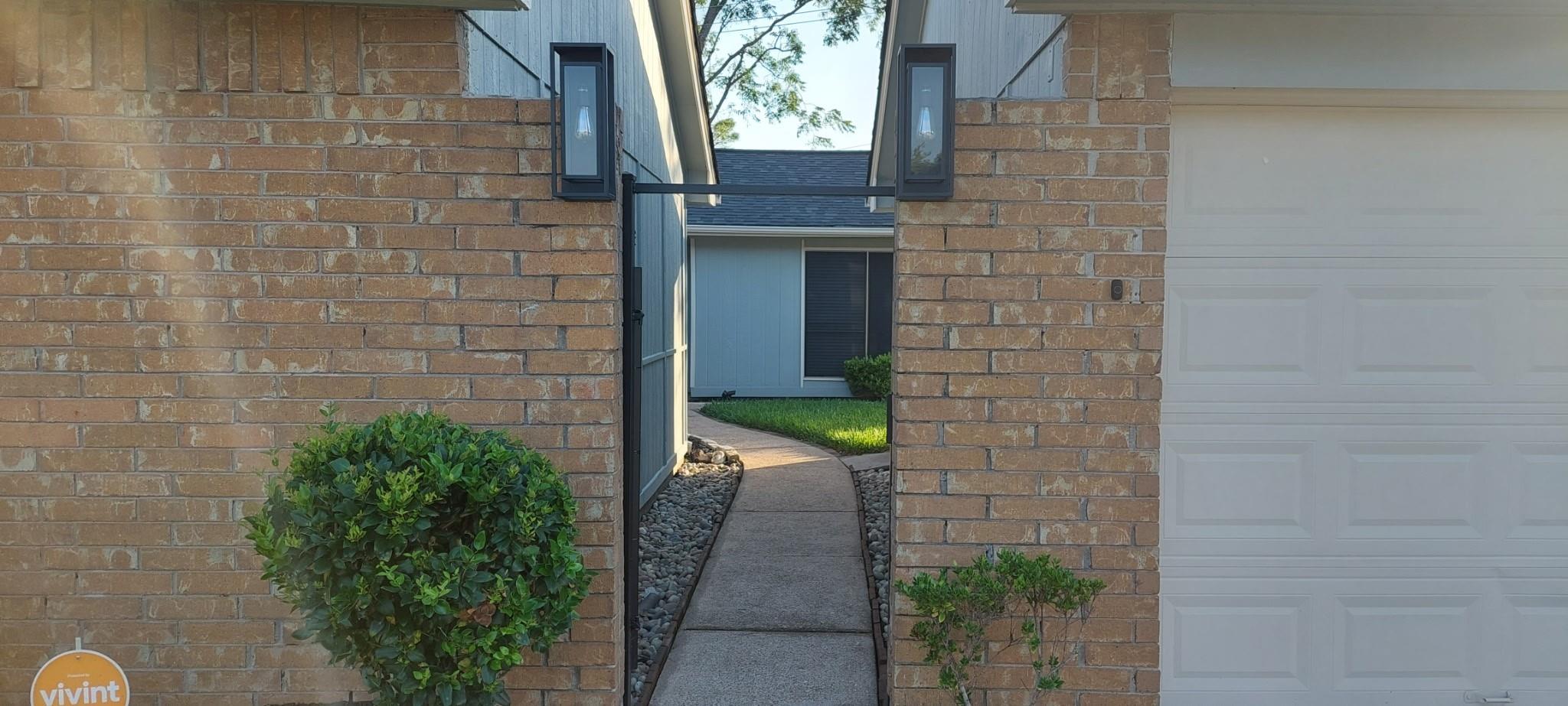 1618 Thornbrook Drive