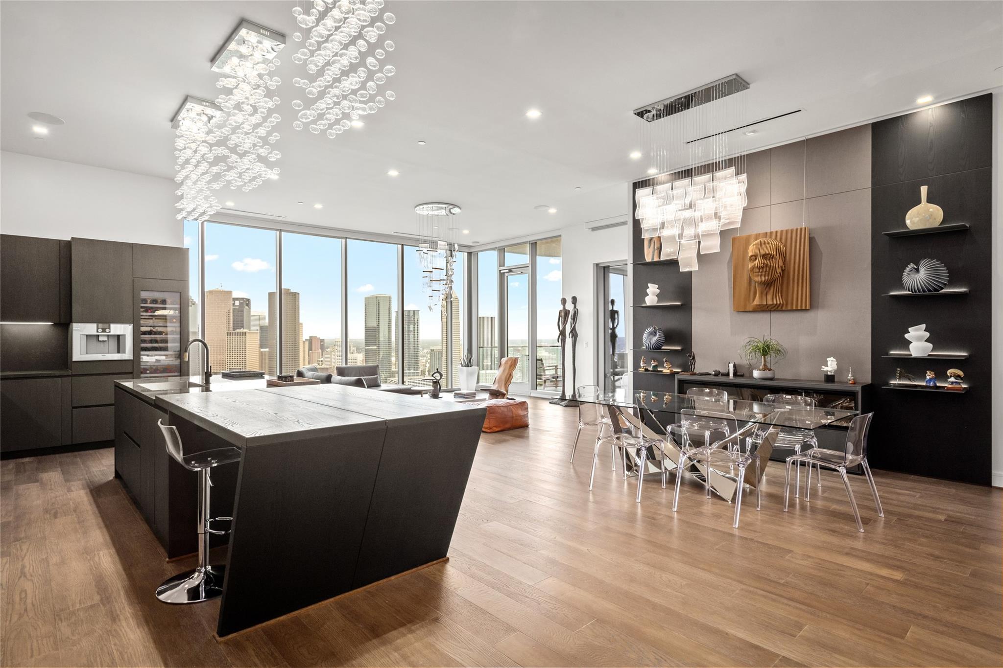 1711 Allen Parkway 3302