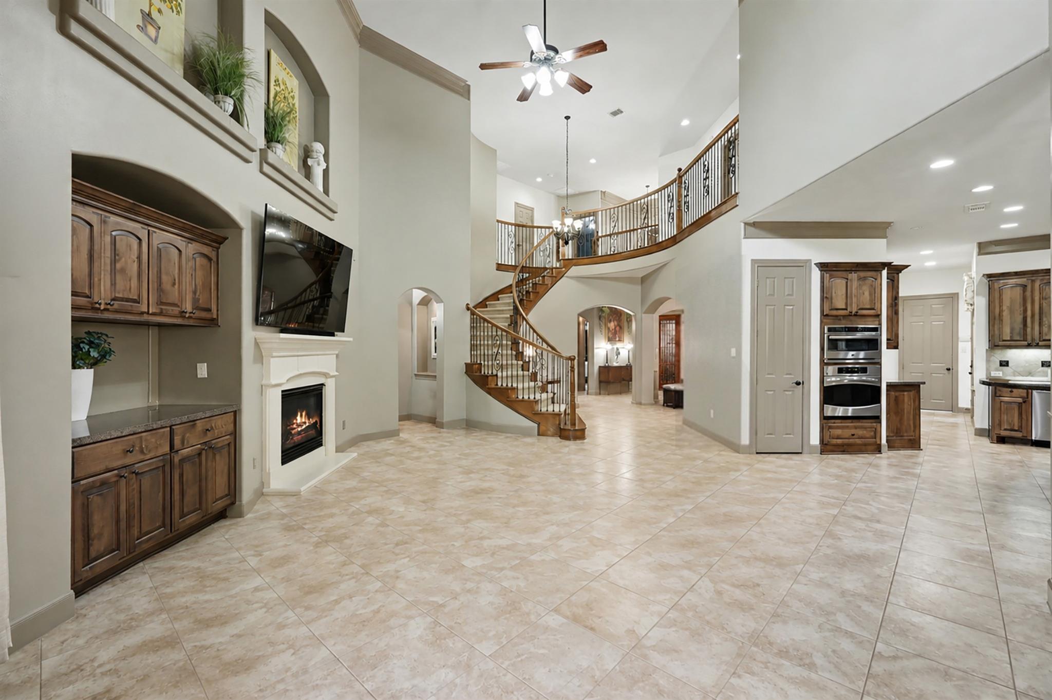 90 Player Oaks Place