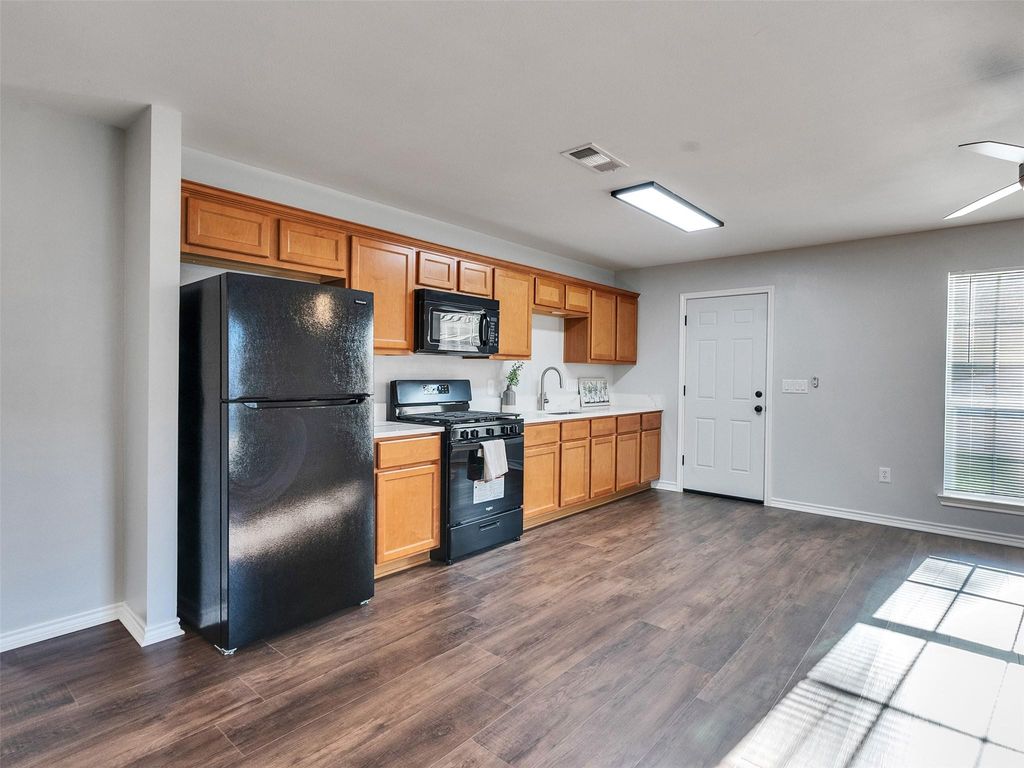 Photo of 326 S Bell Drive, Texas City, TX 77591 (MLS # 27567344)