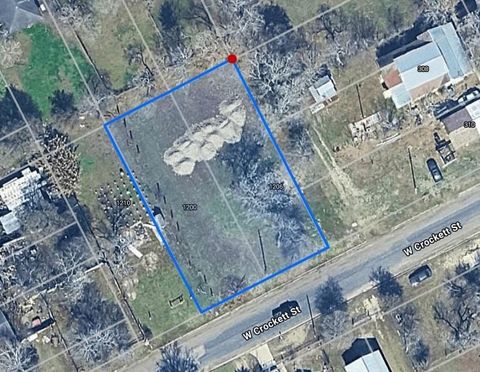 Vacant Land For Sale - 1200-1206 W Crockett Street<br/> Bee County, Beeville, TX 78102