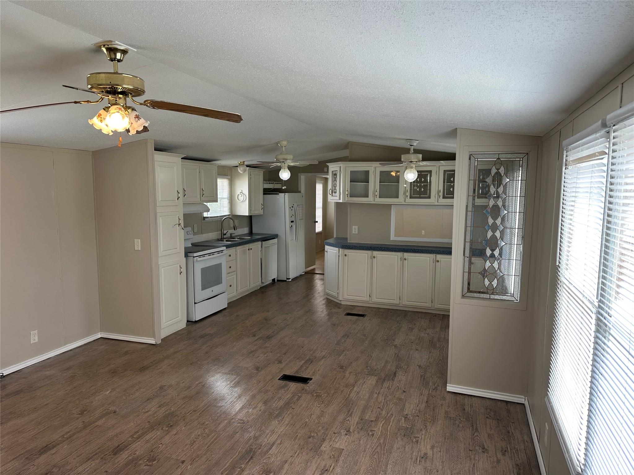 2021 N Battlebell Road