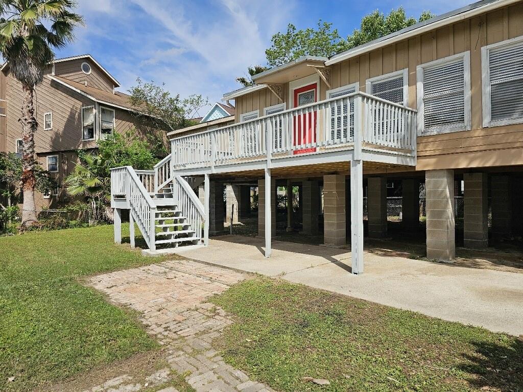 702 Narcissus Road