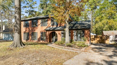 Photo of 3131 Beaver Glen Drive, Houston, TX 77339 (MLS # 62381318)