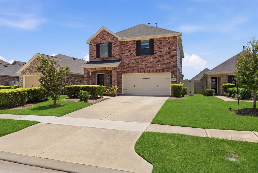 Photo of 10546 Preserve Way, Conroe, TX 77385 (MLS # 79642706)