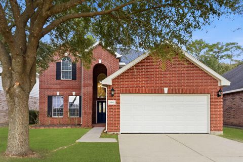 Photo of 25542 Saddlebrook Village Drive, Tomball, TX 77375 (MLS # 1060145)