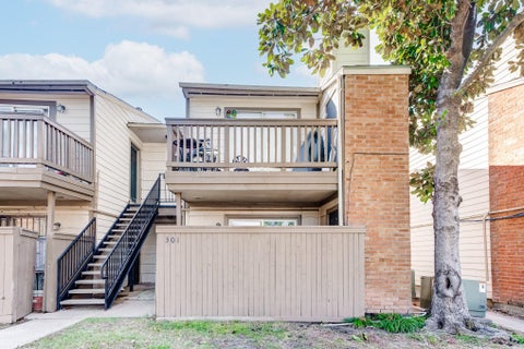 Photo of 6001 Reims Road #301, Houston, TX 77036 (MLS # 32626609)