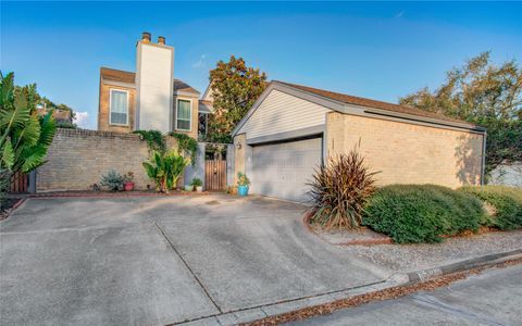 Photo of 16707 Fernwood Way, Houston, TX 77058 (MLS # 78067225)