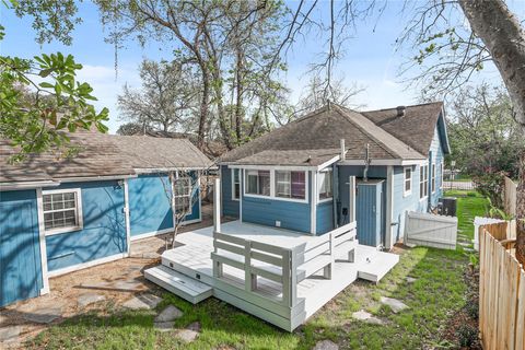 Photo of 320 Coronado Street #B, Houston, TX 77009 (MLS # 98724000)