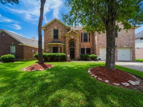 Homes For Sale - 719 Rock Springs Drive<br/> Fort Bend County, Richmond, TX 77469