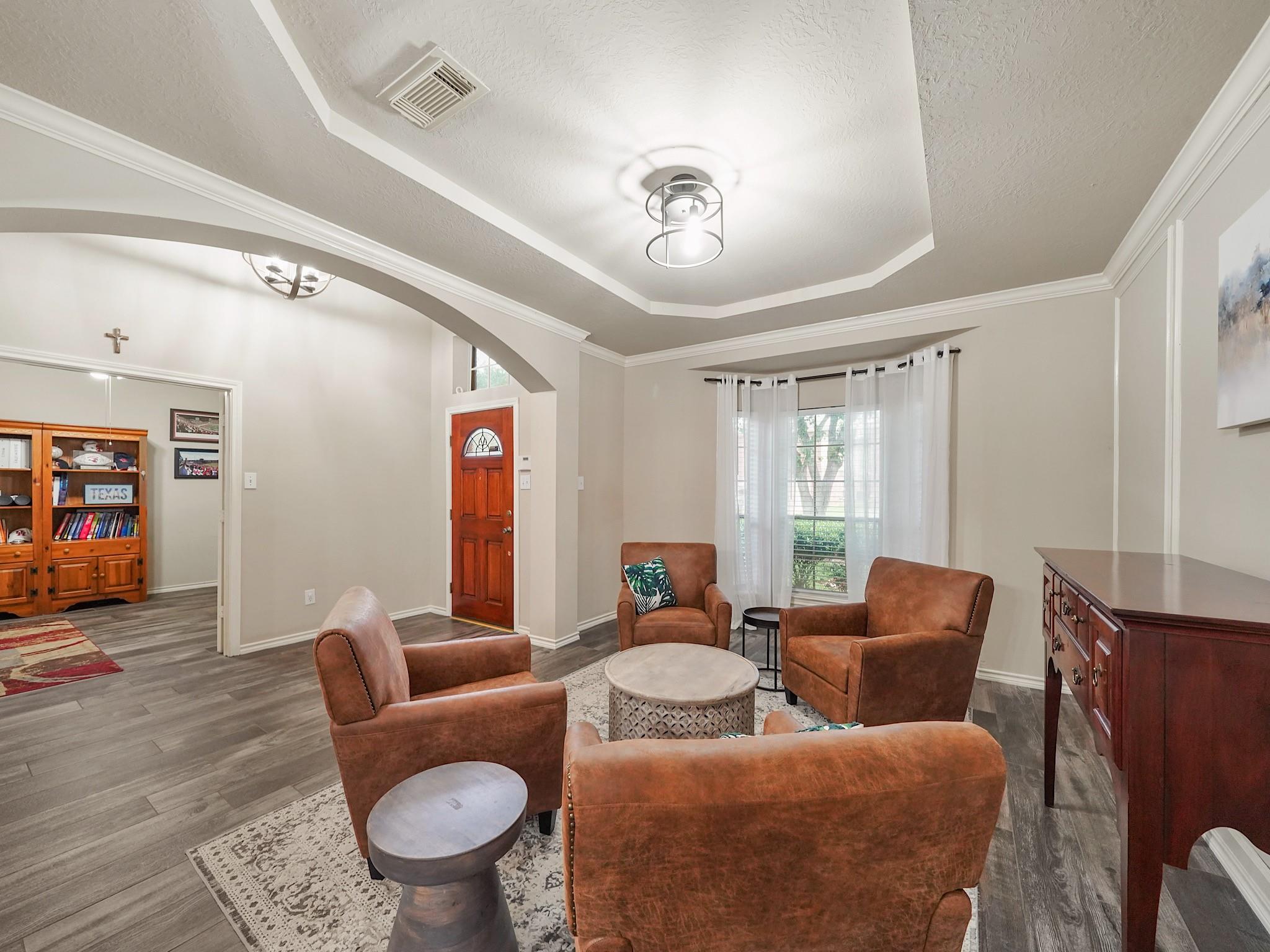 719 Rock Springs Drive