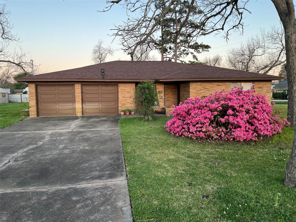 Photo of 1202 Pecan Street, Channelview, TX 77530 (MLS # 8398775)