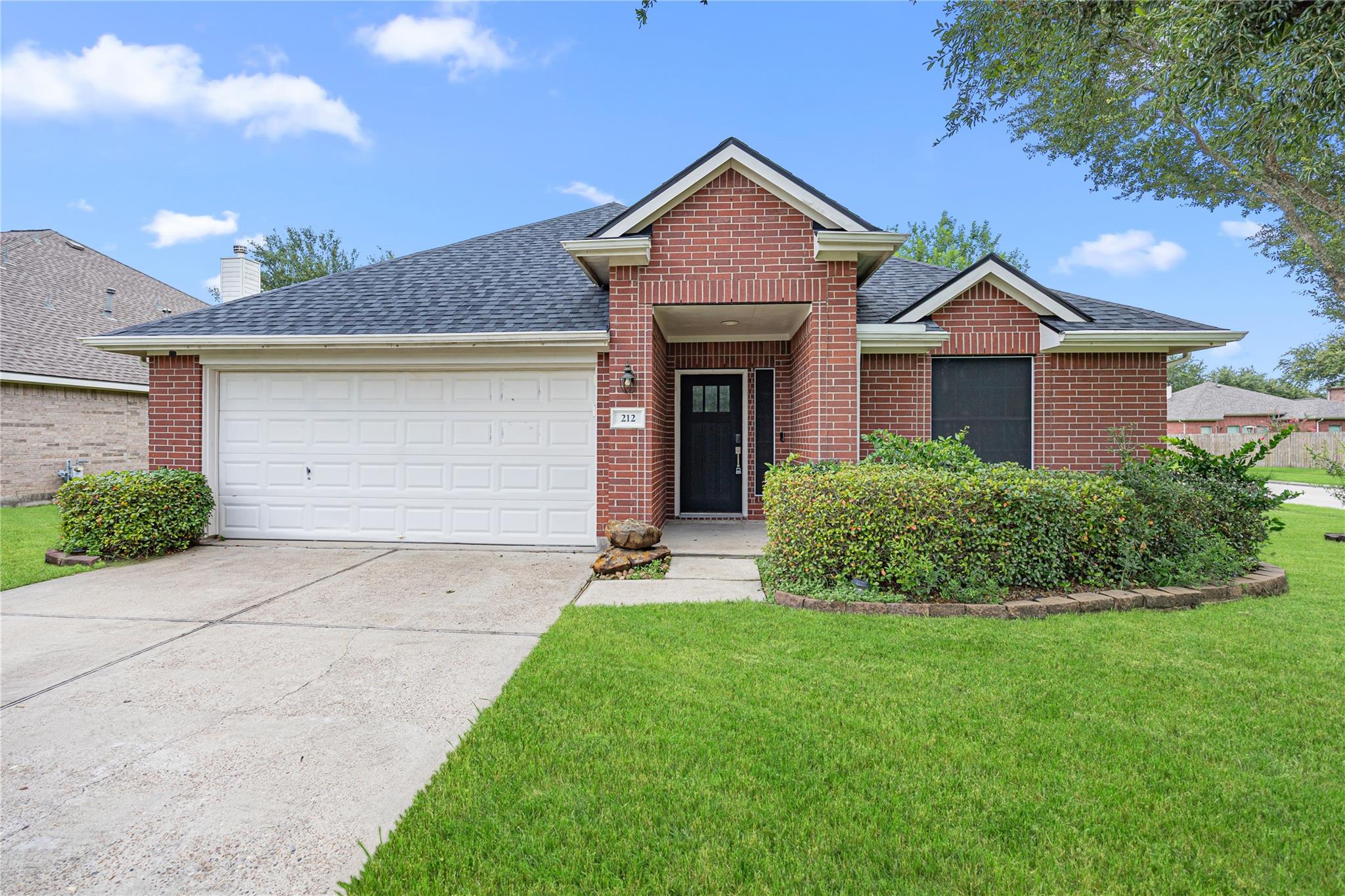 212 Silverbrook Lane