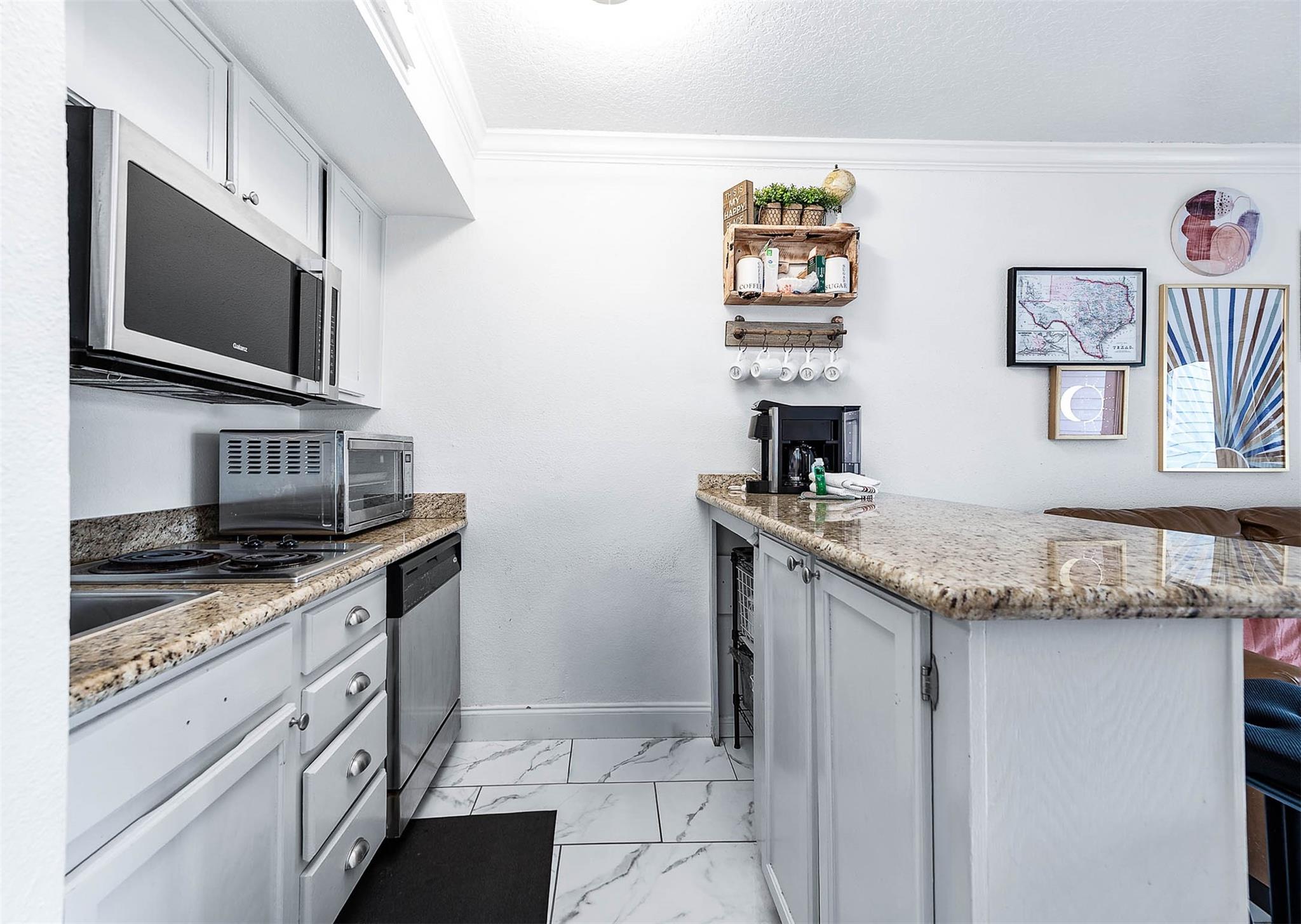 6300 Seawall Boulevard 3114