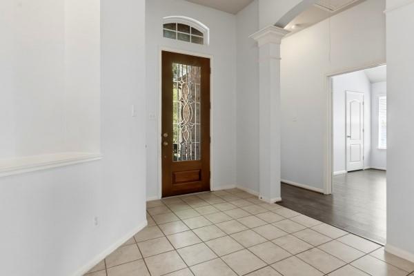 118 Emerald Loch Lane