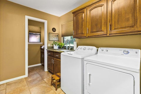 Tiny photo for 20312 St Andrews Circle Cir, Huntsville, TX 77320 (MLS # 52953074)