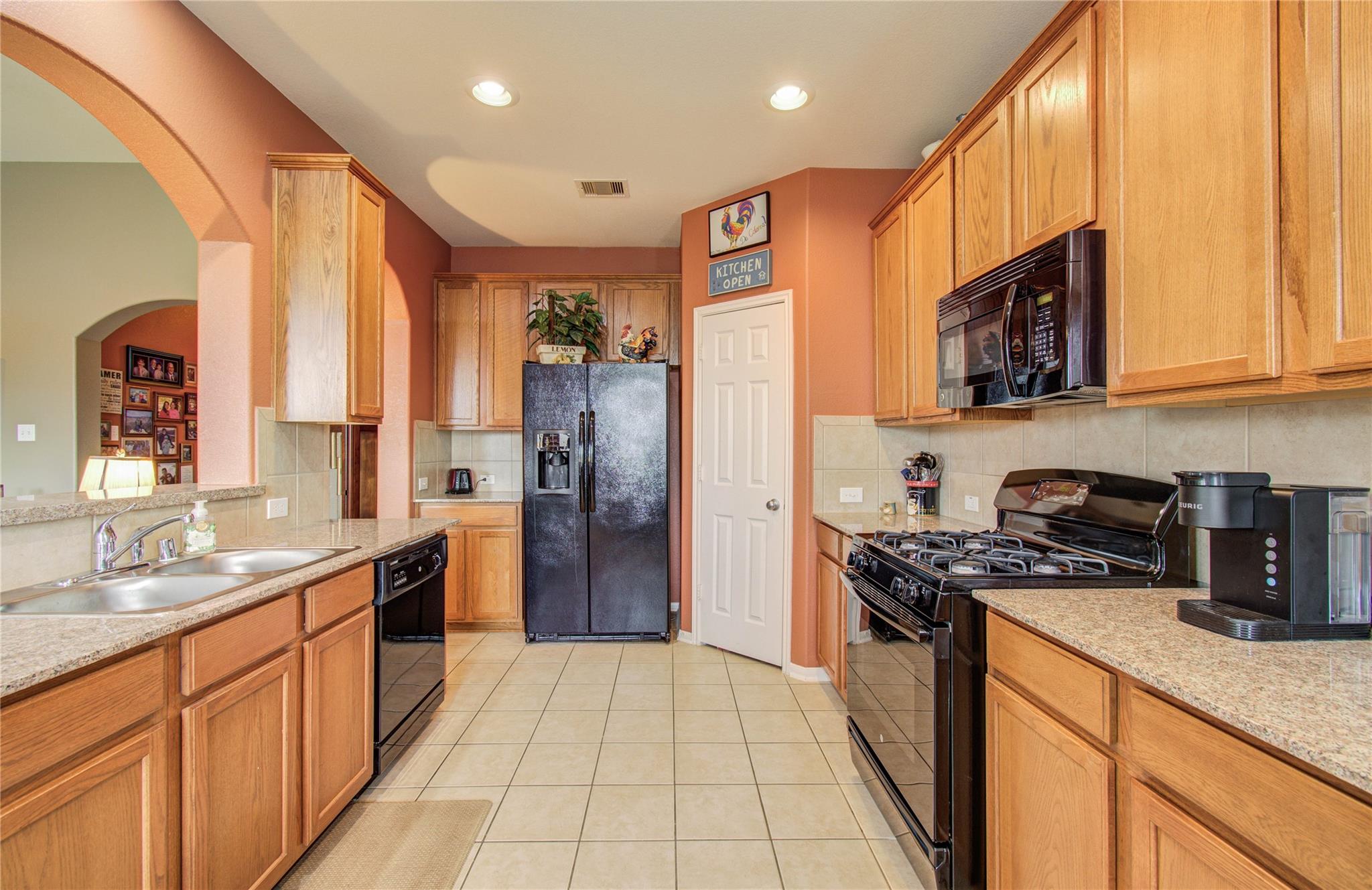 1706 Zeppelin Circle