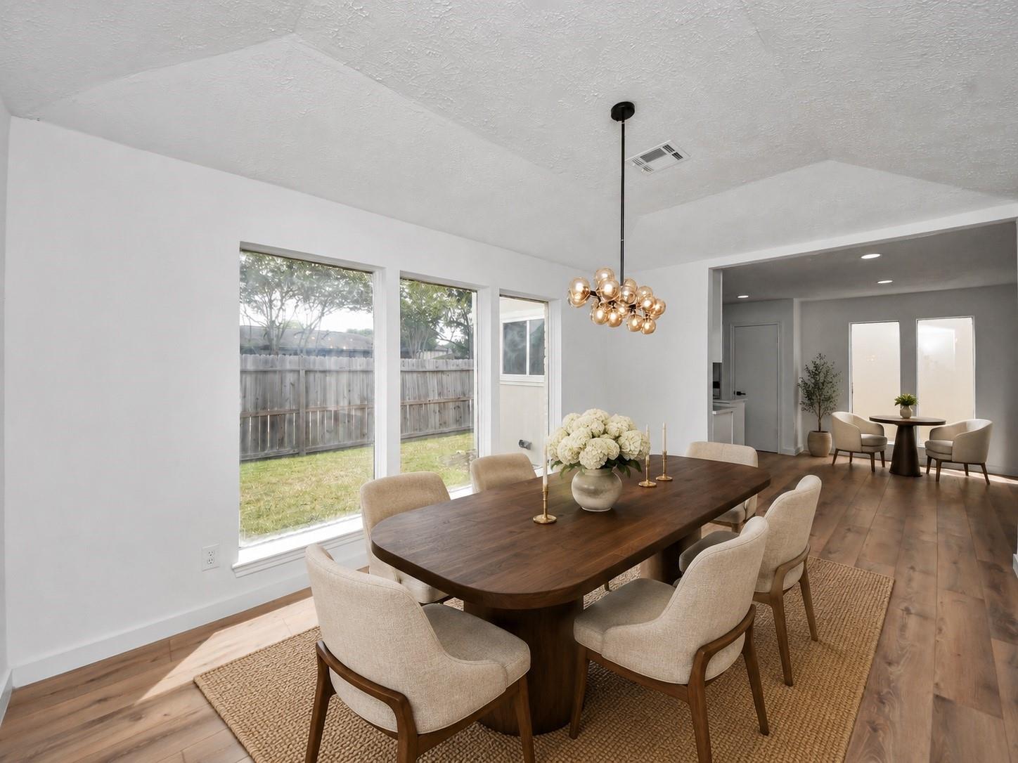 2302 Quail Valley East Drive