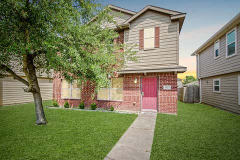 Photo of 1223 Grassy View Drive, Houston, TX 77073 (MLS # 21142371)