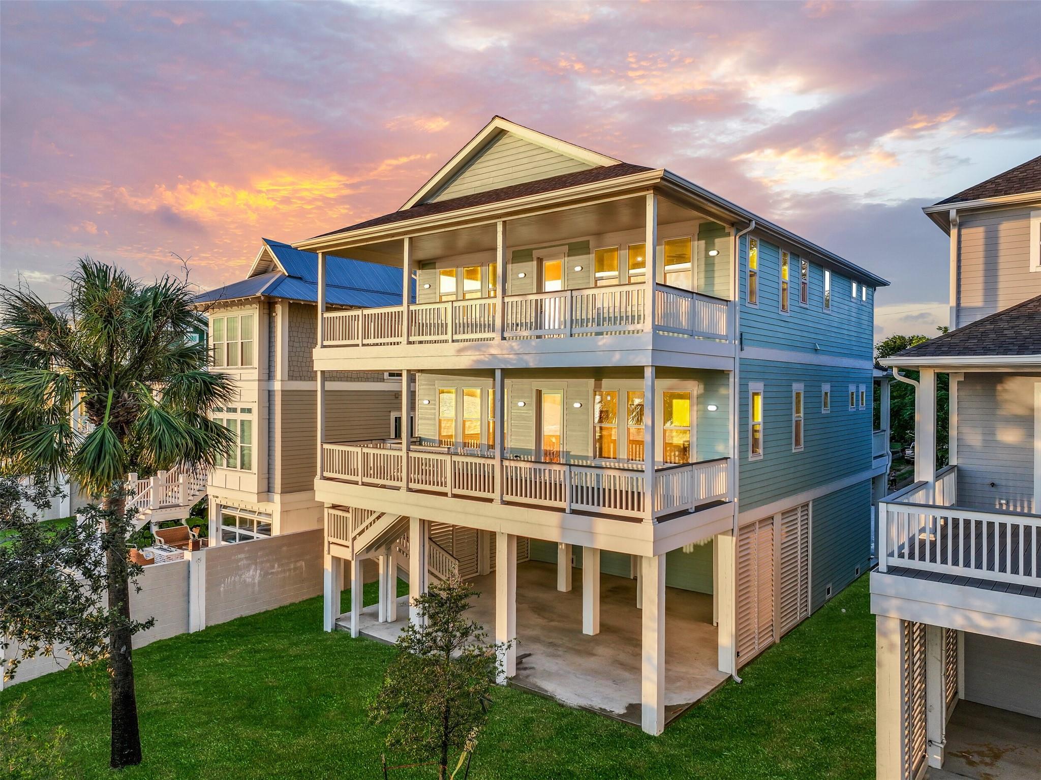 1515 Bayou Shore Drive