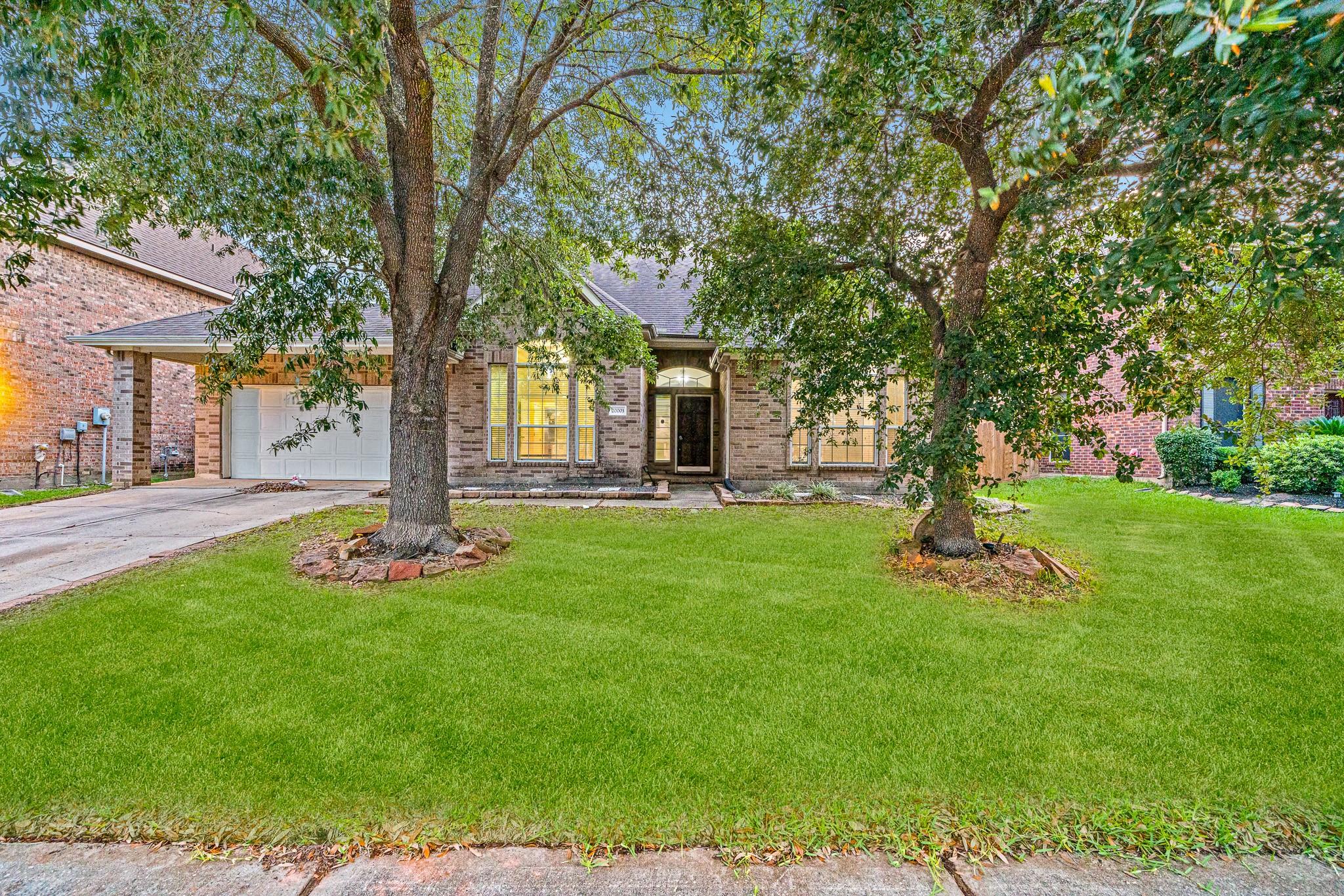 20003 Cypresswood Square