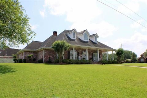 Photo of 7695 Cobblestone Terrace, Lumberton, TX 77657 (MLS # 29530131)