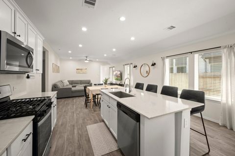 Photo of 20010 Sienna Green Drive, Hockley, TX 77447 (MLS # 89637095)