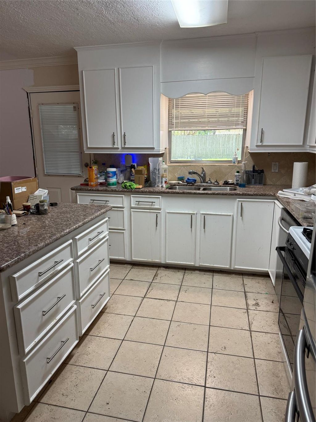 Photo of 1914 Monroe Drive, Pasadena, TX 77502 (MLS # 3991415)