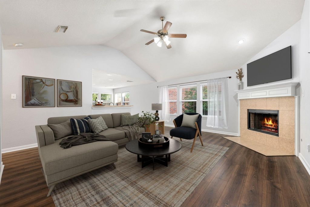 Photo of 12006 Champions Walk Lane, Houston, TX 77066 (MLS # 6659976)