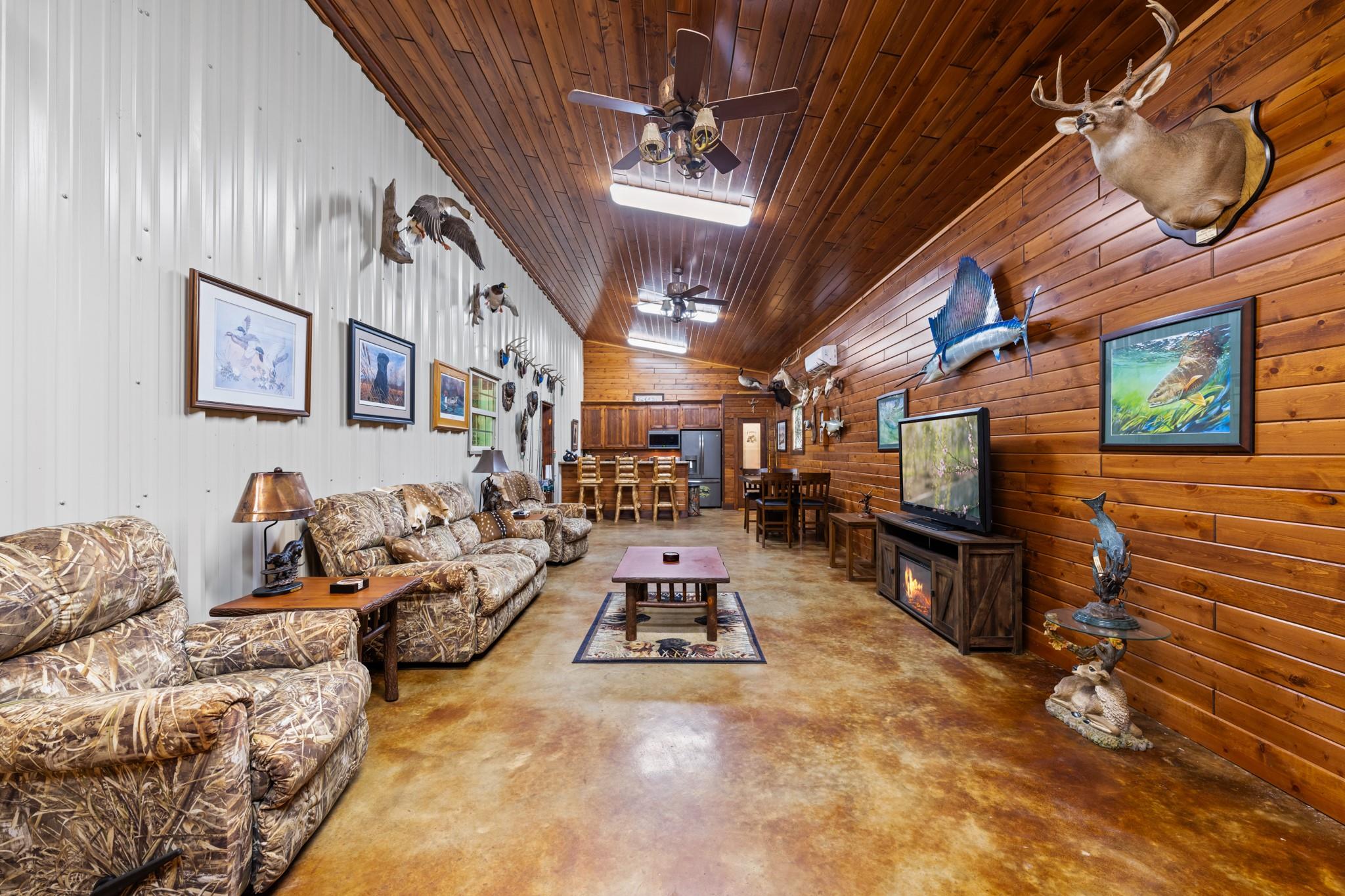 2224 County Road 660b