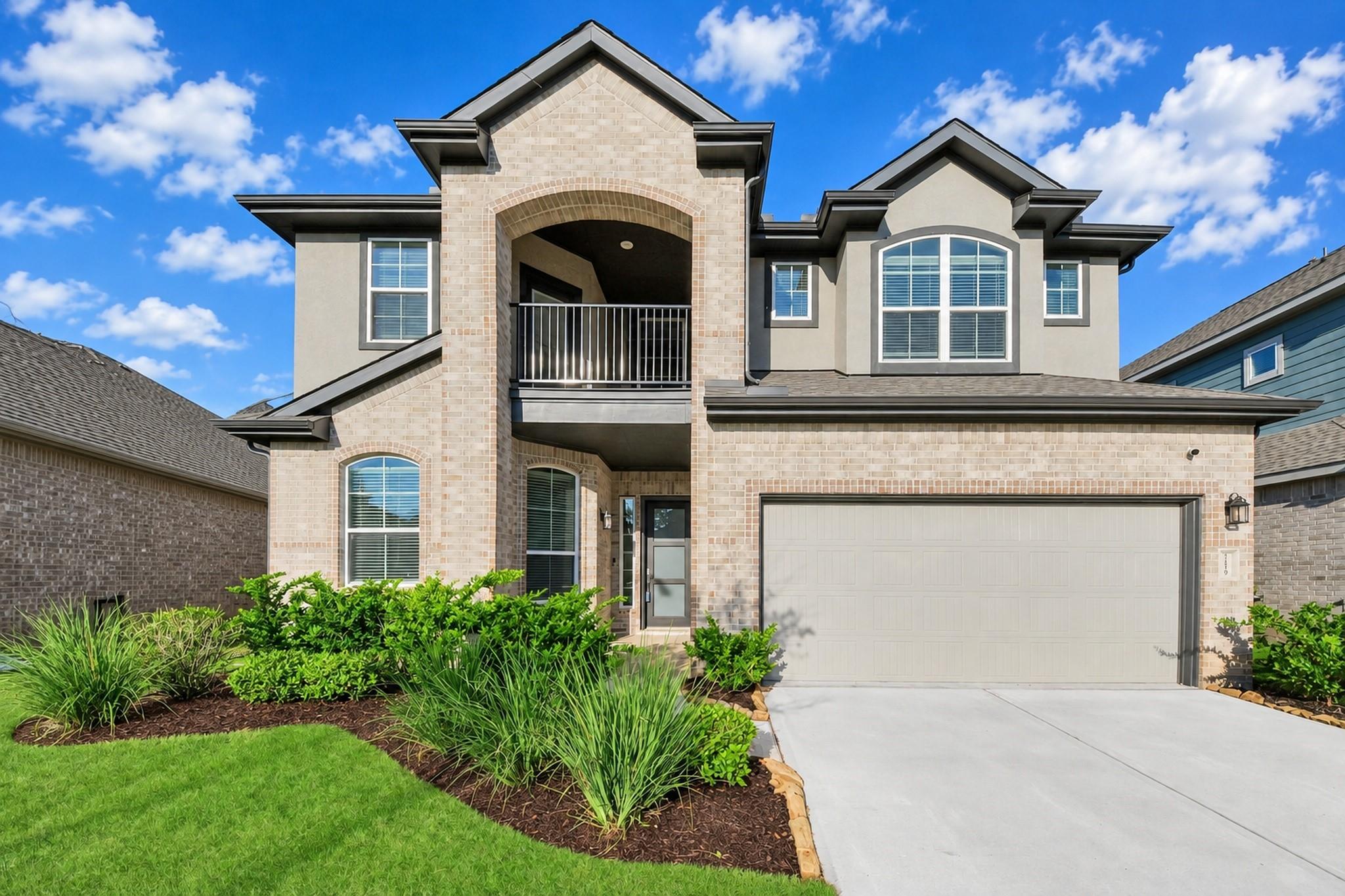7219 Bayberry Crescent Lane