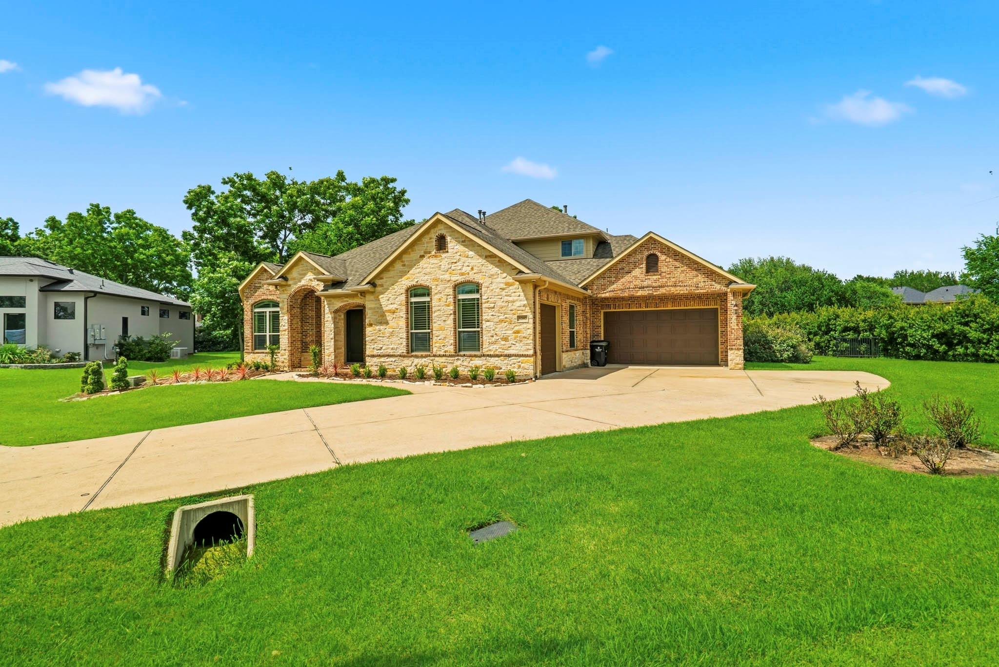 32802 Wesleyan Court