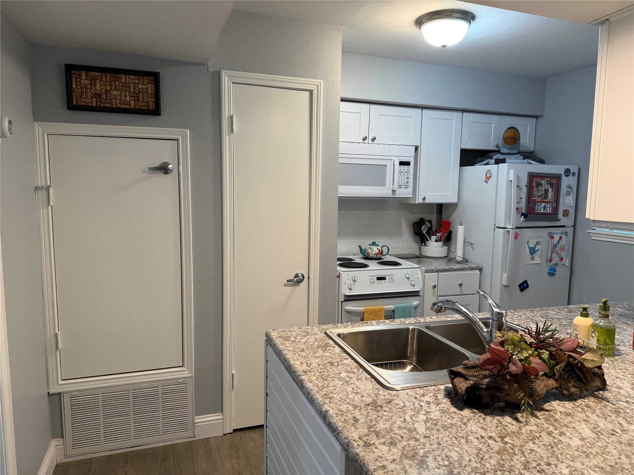 839 Wax Myrtle Lane
