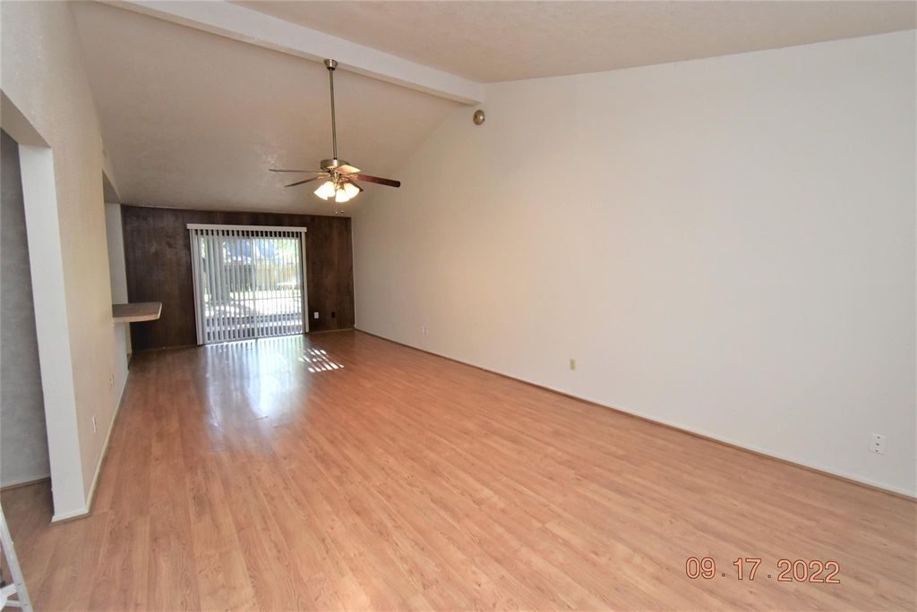 Photo of 1911 Westlake Road, Houston, TX 77062 (MLS # 86826738)