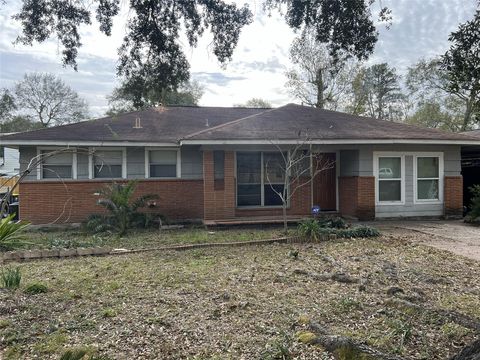 403 Wagers Street Conroe TX 77301