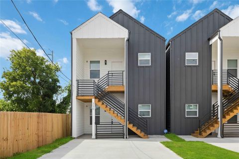 Photo of 330 Clearwater B, Houston, TX 77029 (MLS # 51917983)