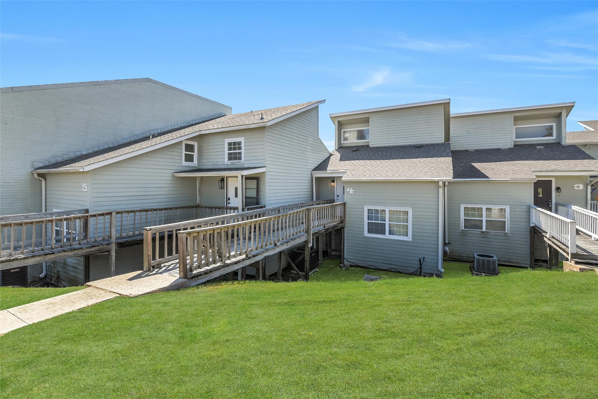 325 Carolcrest Lane 4