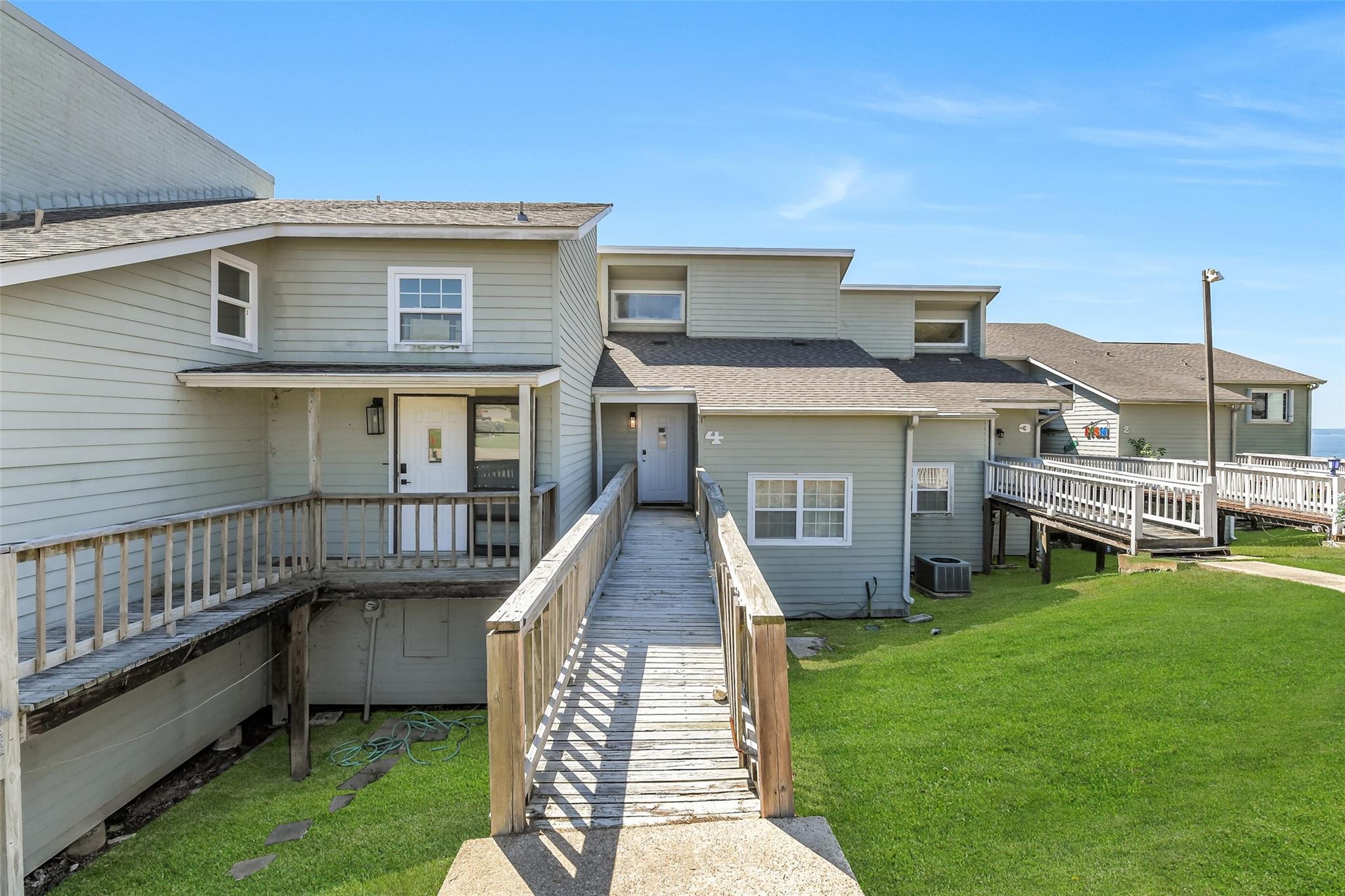 325 Carolcrest Lane 4
