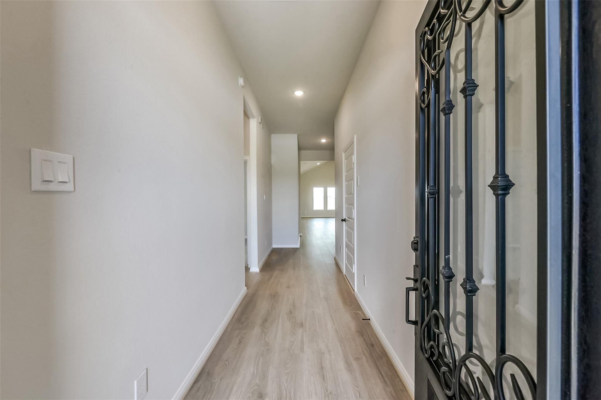 3552 Mount Scenery Lane