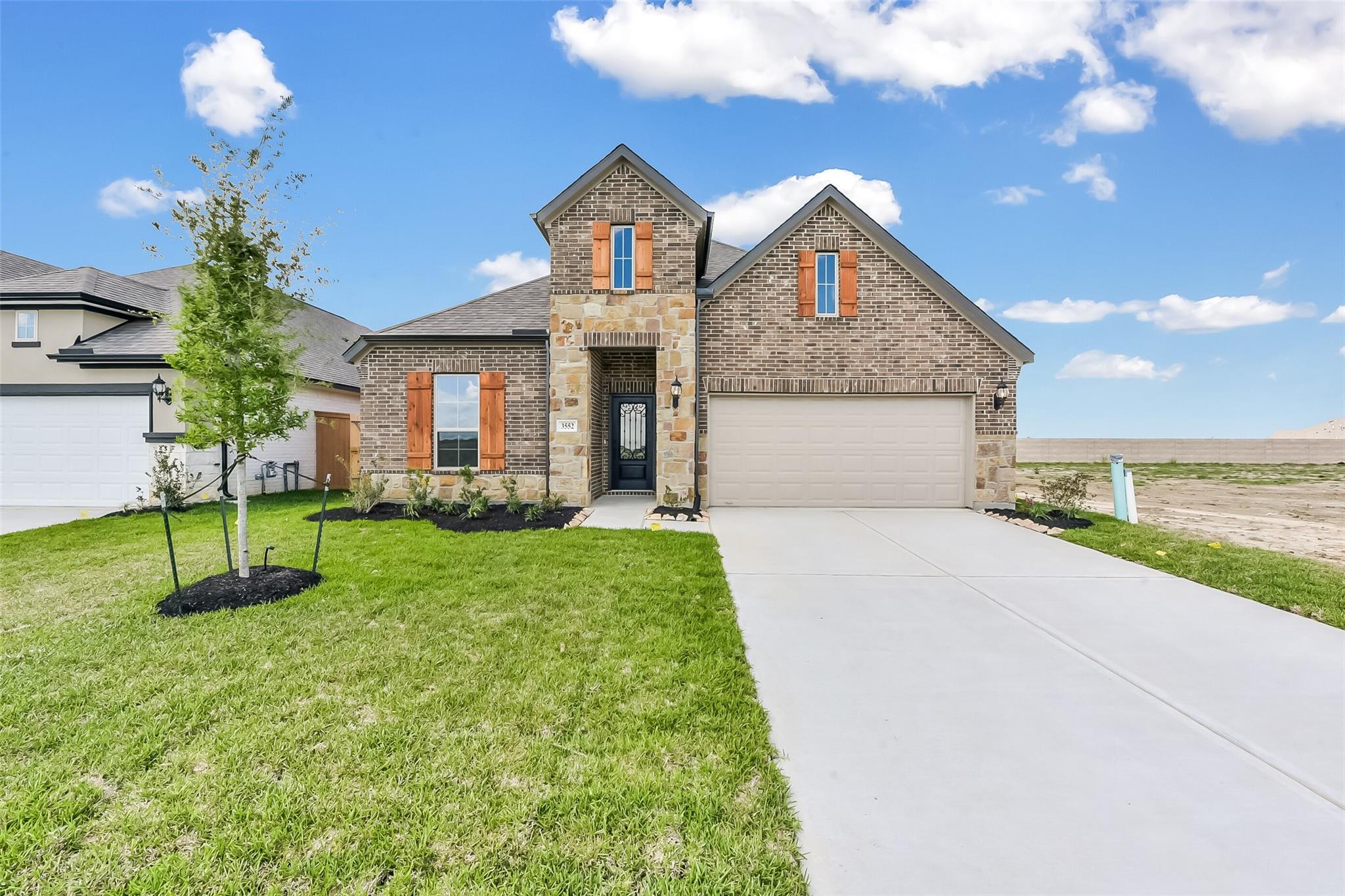 3552 Mount Scenery Lane