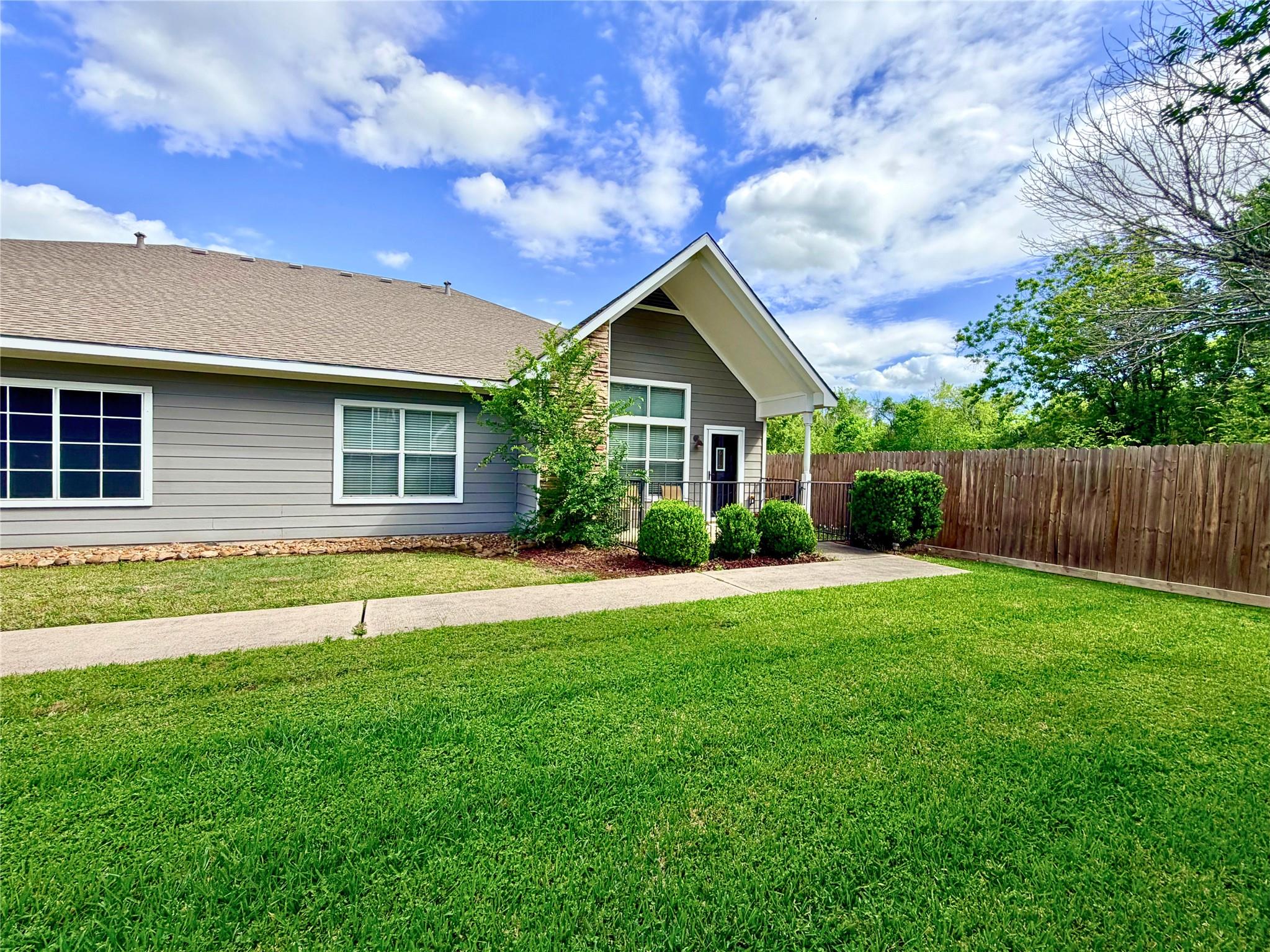 312 Hunt Road 312